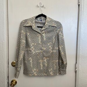 Vintage long sleeve blouse